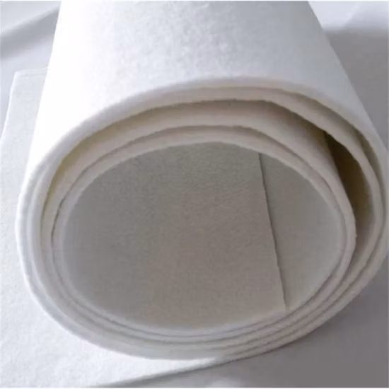 2-3 People Handing Sewing Machine, Hemming Machine and Cutting Machine